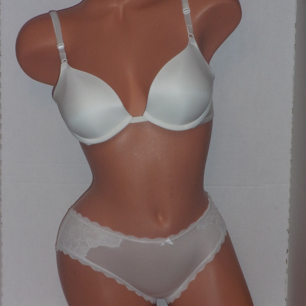 Victoria's Secret push up bra & hiphugger